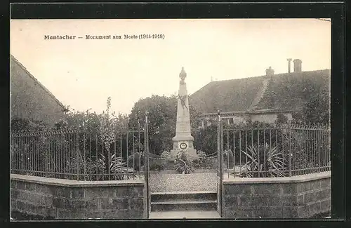 AK Montacher, Monument aux Morts (1914-1918)