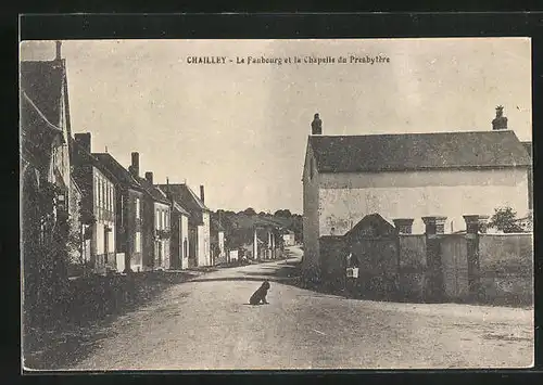 AK Chailley, Le Faubourg et la Chapelle du Presbytere