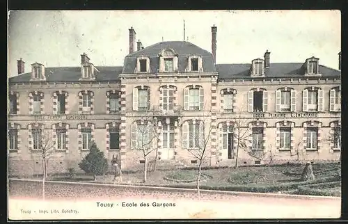 AK Toucy, Ecole des Garcons