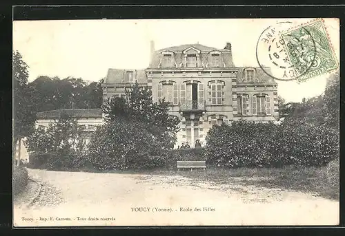 AK Toucy, Ecole des Filles