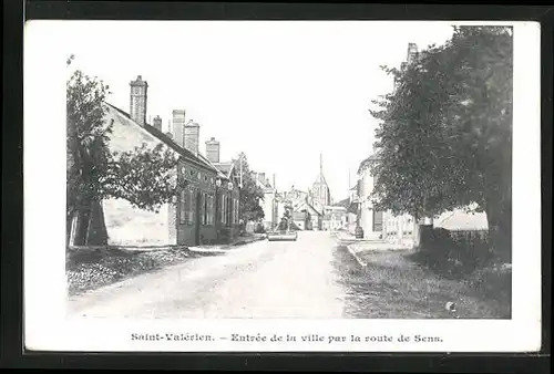 AK Saint-Valèrien, Entrèe de la ville par le route de Sens