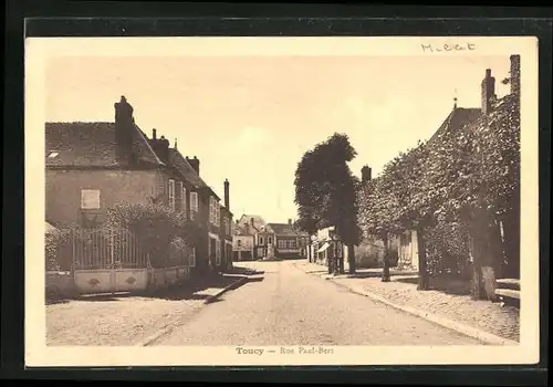 AK Toucy, Rue Paul-Bert