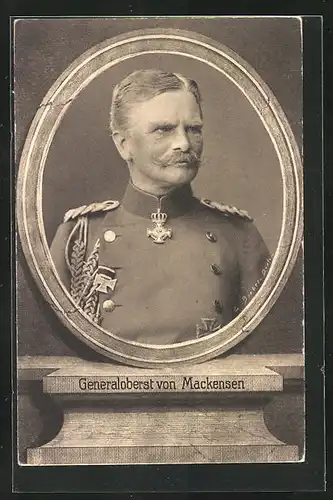 AK Generaloberst von Mackensen in Uniform mit Abzeichen und Orden