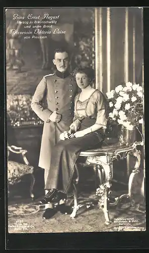 AK Prinz Ernst August Herzog zu Braunschweig und seine Braut Prinzessin Victoria Luise von Preussen