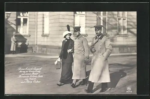 AK Victoria Louise Herzogin von Braunschweig, Prinz Oskar und Prinz Ernst August