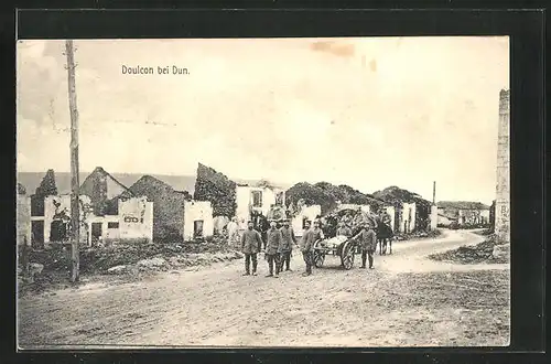 AK Doulcon, Soldaten in Ruinen