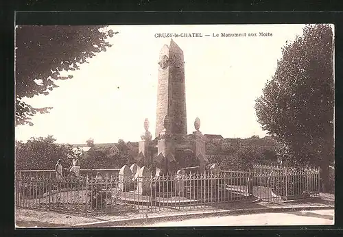 AK Cruzy-le-Chatel, Le Monument aux Morts