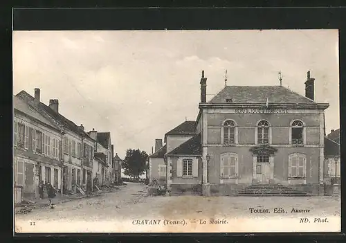 AK Cravant, La Mairie