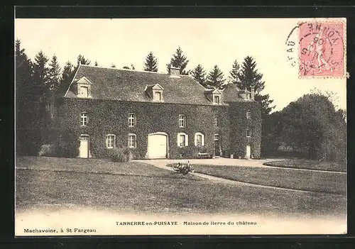 AK Tannerre-en-Puisaye, Maison de lierre du chateau