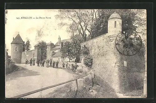 AK Avallon, La Petite Porte