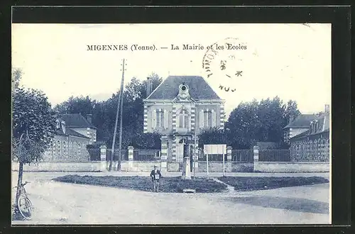 AK Migennes, La Mairie et les Ecoles