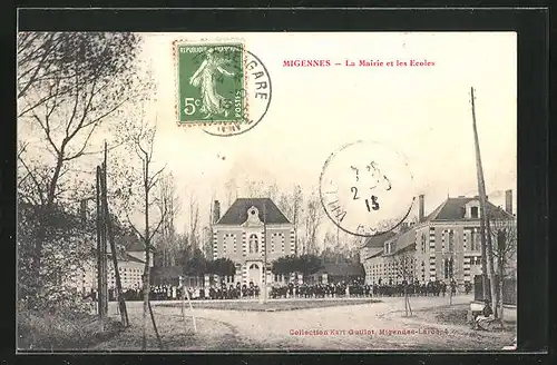 AK Migennes, La Mairie et les Ecoles