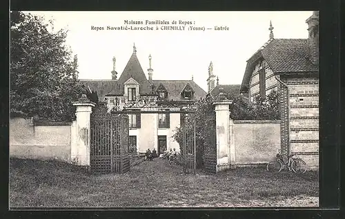 AK Chemilly, Entrée, Maisons Familiales