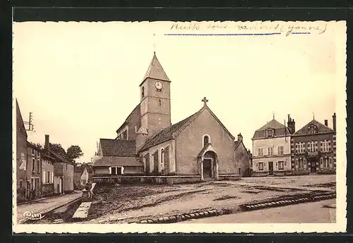 AK Nuits-sous-Ravières, Place de l'Eglise