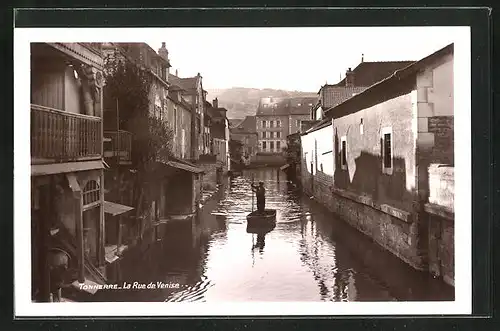 AK Tonnerre, La Rue de Venise