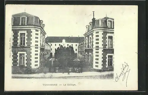 AK Tonnerre, Le College