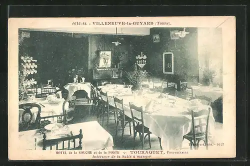 AK Villeneuve-la-Guyard, Hotel de la Souche et de la Poste, Interieur de la Salle a manger