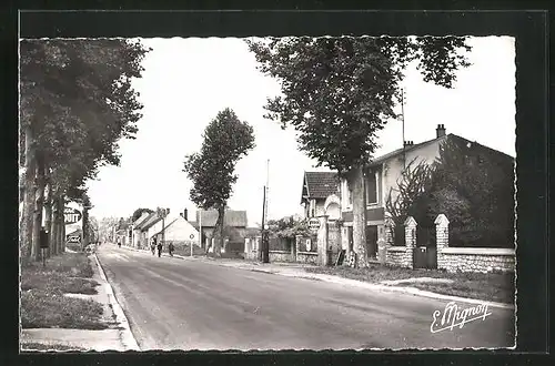 AK Villeneuve-la-Guyard, Faubourg de Sens