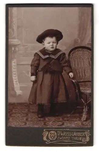 Fotografie D. Weissgärber, Zwönitz, Portrait kleines Mädchen im Matrosenkleid
