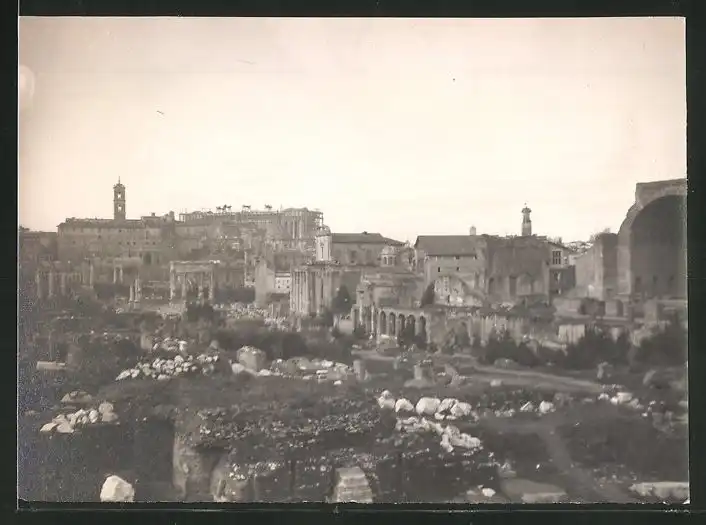 38 Fotografien unbekannter Fotograf, Ansicht Rom / Italien, Bärenführer, Ziegeuner, Trachten, Land & Leute, Stillleben u 1