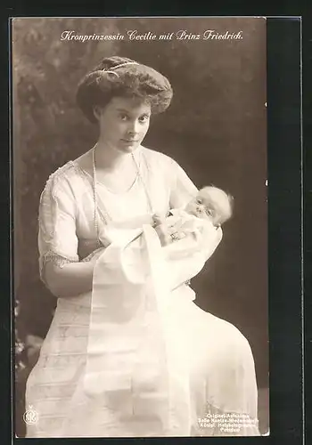 AK Kronprinzessin Cecilie mit Prinz Friedrich