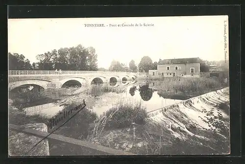 AK Tonnerre, Pont et Cascade de la Scierie