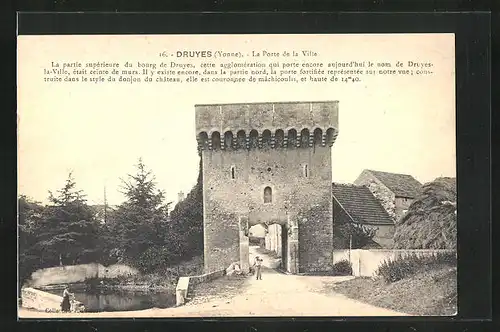 AK Druyes, La Porte de la Ville