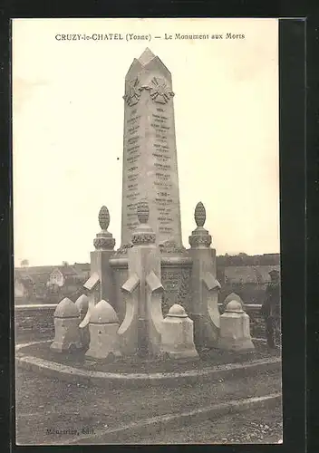 AK Cruzy-le-Chatel, Le Monument aux Morts