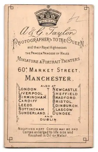 Fotografie A. &G. Taylor, Manchester, 60 A, Market St., Portrait bürgerlicher Herr mit Krawatte und Vollbart