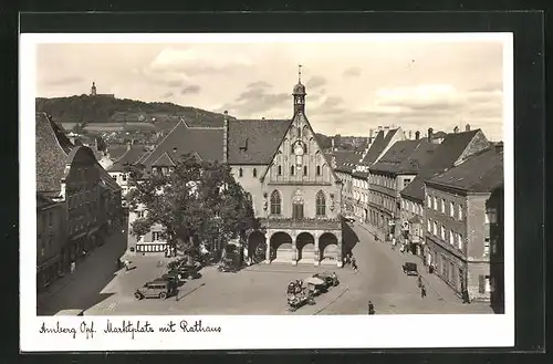 AK Amberg /Opf., Marktplatz mit Rathaus und Autos