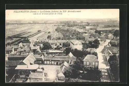 AK Villeblevin, Les Colonies Scolaire du XIIe Arrondissment, vues à vol d'oiseau