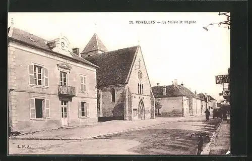 AK Vincelles, La Mairie et l'Eglise