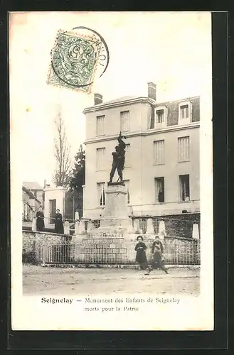 AK Seignelay, Monument des Enfants de Seignelay morts pour la Patrie