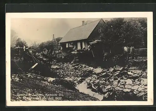 AK Kemnitz /O.-L., Gasthaus Lindel nach dem Unwetter1932