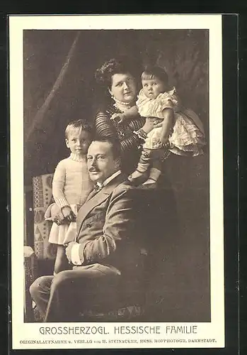 AK Familie des Herzogpaares von Hessen-Darmstadt