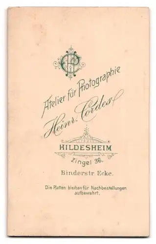 Fotografie Atelier Heinr. Cordes, Hildesheim, Zingel 36, Portrait Soldat, Schulterstück Regt. 79