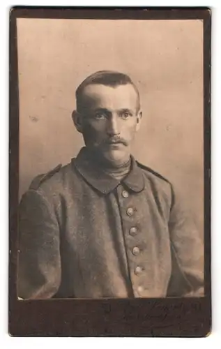 Fotografie Atelier Max Lederle, Bad Dürkheim, Leopoldstr. 12, Portrait Soldat in Feldgrau