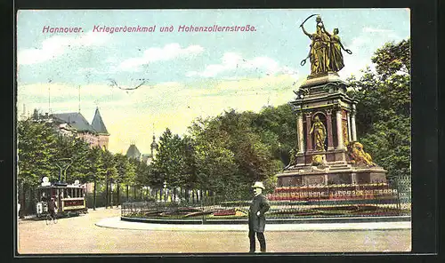 AK Hannover, Strassenbahn mit Kriegerdenkmal in der Hohenzollernstrasse
