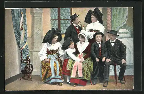 AK Elsässer Familie in Nationaltracht