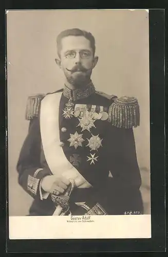 AK Kronprinz Gustav Adolf von Schweden in Uniform