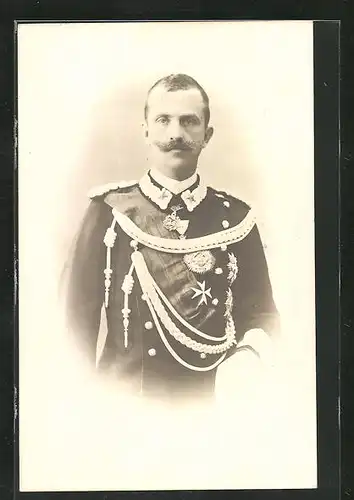 AK König Victor Emanuel III. von Italien in Uniform