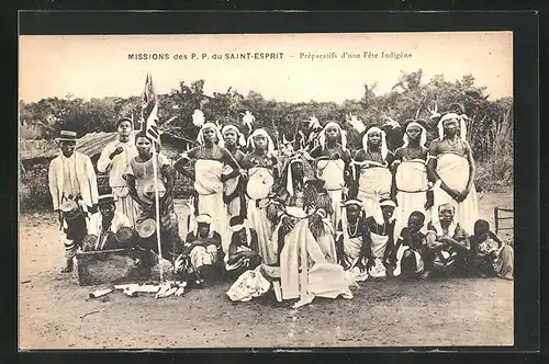 AK Saint-Esprit, Préparatifs d`une Fete Indigène, afrikanische Riten