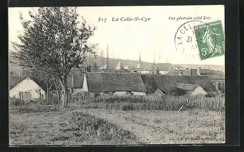 AK La Celle-St-Cyr, Vue générale