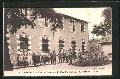 AK Auxerre, Caserne Vauban, 4e Rég, d'Infanterie, La Cantine