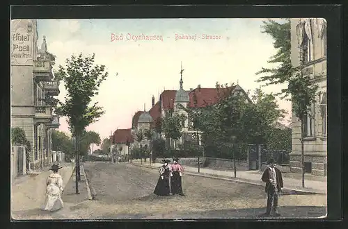 AK Bad Oeynhausen, Bahnhof-Strasse am Hotel zur Post