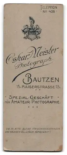 Fotografie Oskar Meister, Bautzen, Kaiserstrasse 15, Portrait junger Soldat im Uniformmantel