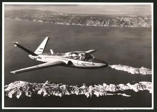 Fotografie Flugzeug Potez-Heinkel CM 191 bei einem Testflug