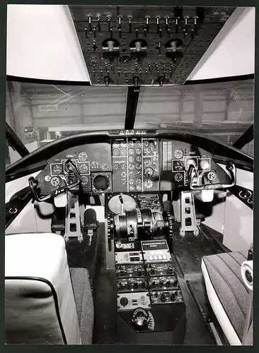 Fotografie Flugzeug VFW-Fokker 614, Cockpit des Verkehrsflugzeug's