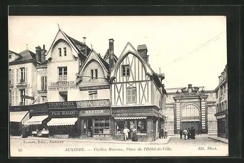 AK Auxerre, Vieilles Maisons, Place de l`Hôtel-de-Ville