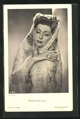 AK Schauspielerin Rosita Serrano mit Kopftuch